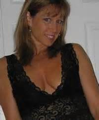 a milf living in Monroe Township, New Jersey